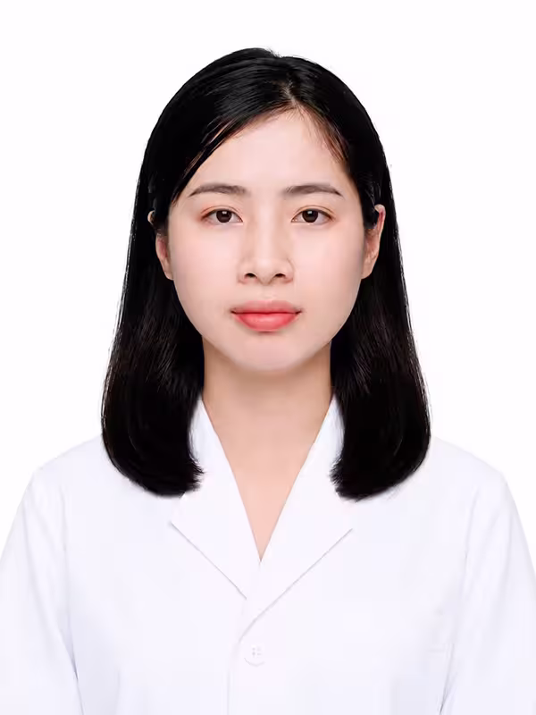 Bác sĩ đa khoa Nguyễn Thị Trang.jpg